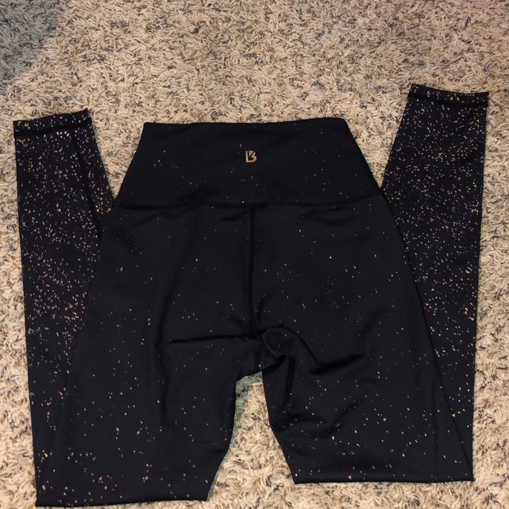 BUFFBUNNY leggings